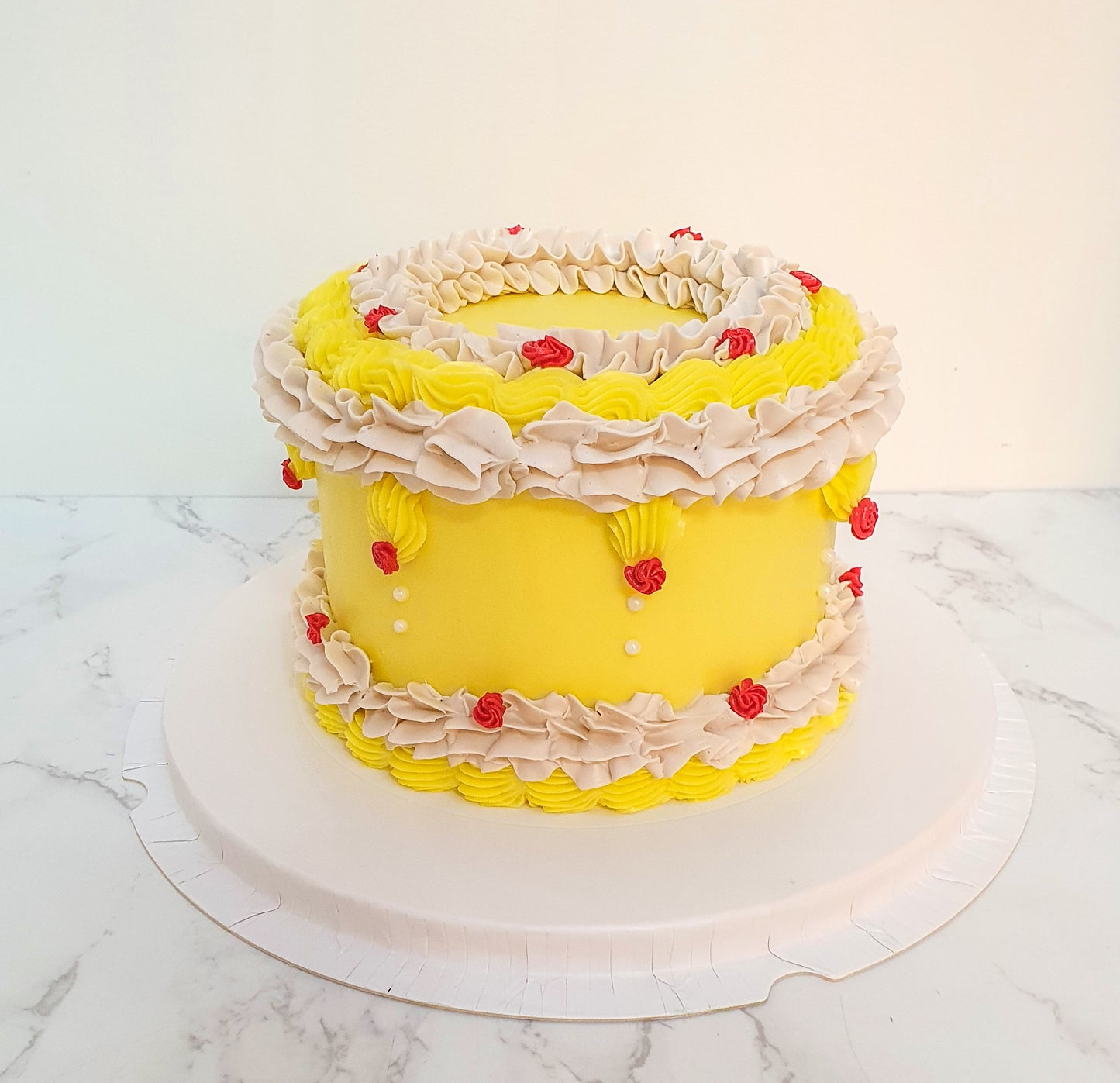 Vintage theme cake