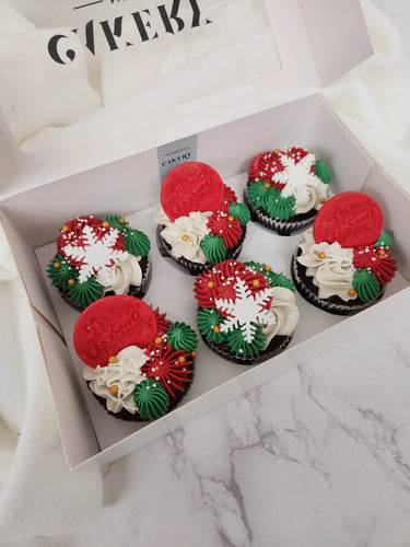 Deluxe Christmas Cupcakes