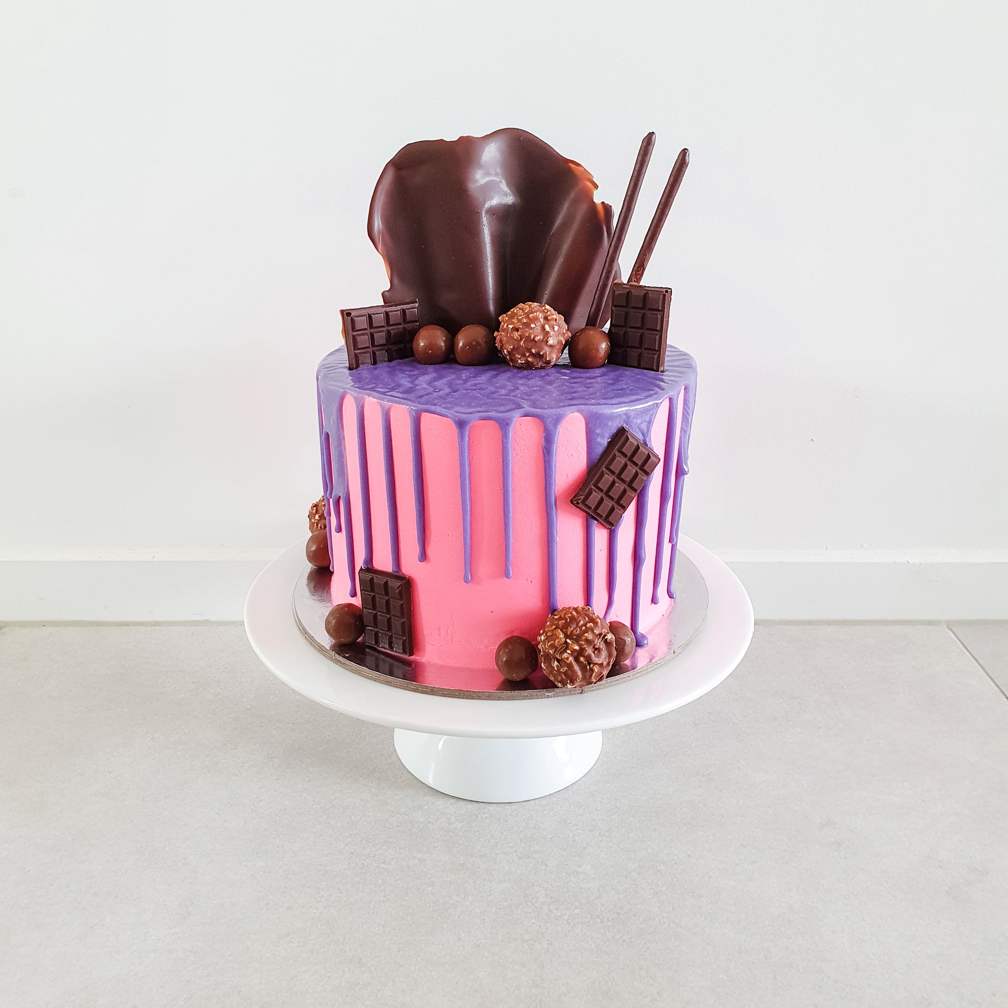 Chocolate and Pink Drip Cake - The Makery Cake Co
